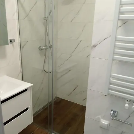 Sloneczny Brzeg Apartment *