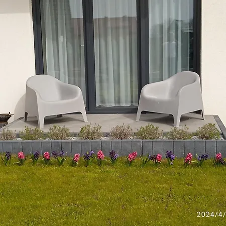 Sloneczny Brzeg Apartment *